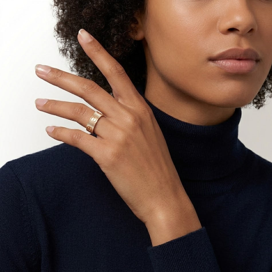 AV Amour Unlimited Ring - (Rose Gold)