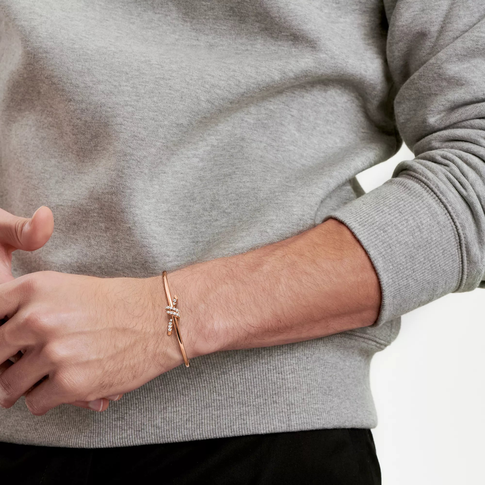 AV Lucent Bracelet - Diamond Wire Bangle (Rose Gold)