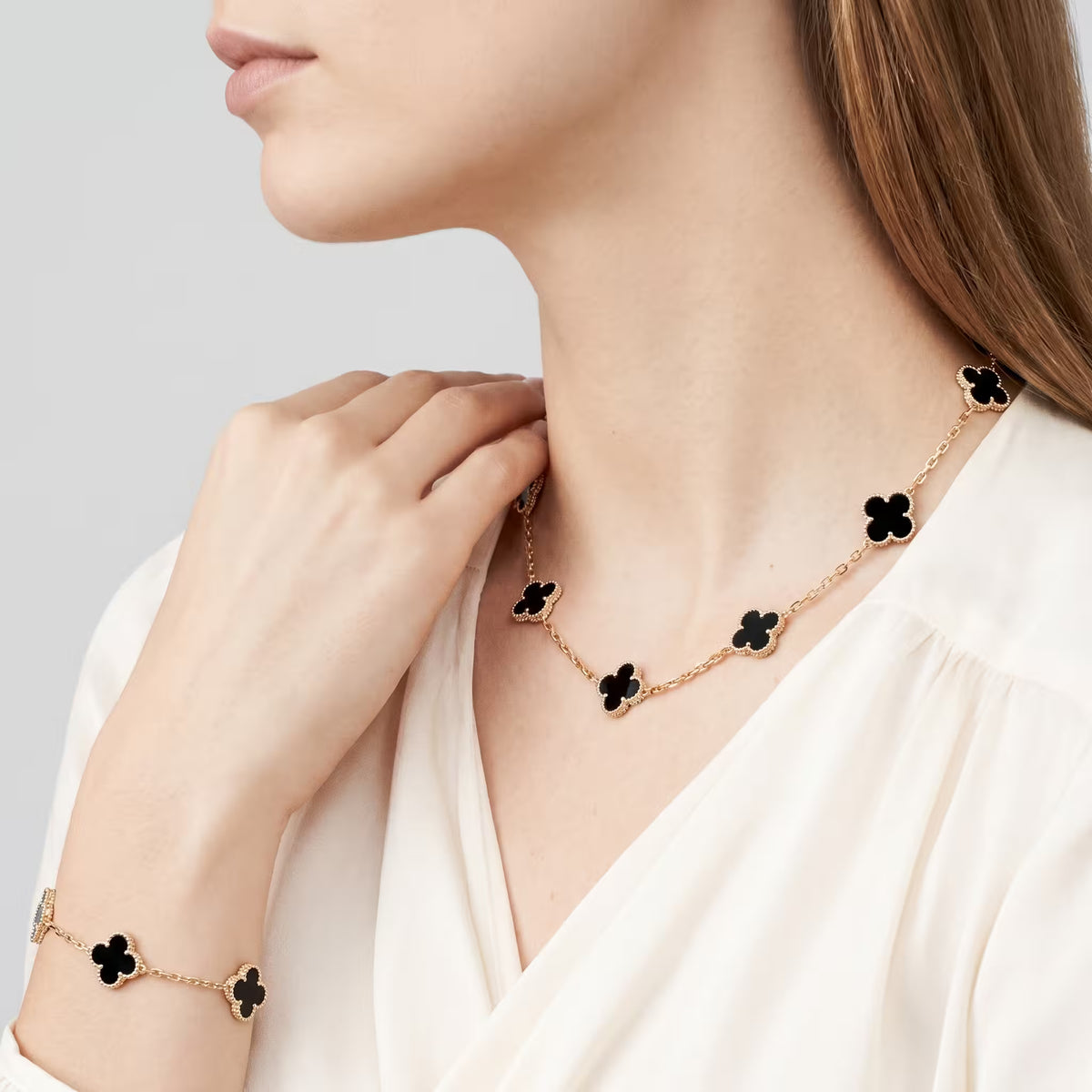 AV four leaf clover bracelet