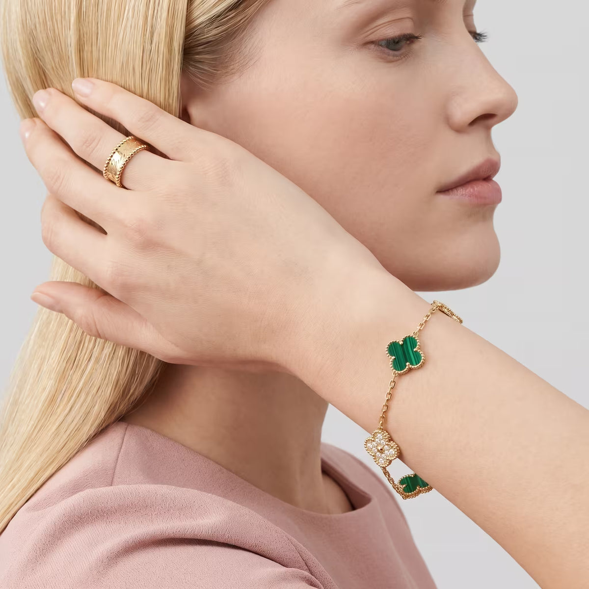AV four leaf clover bracelet