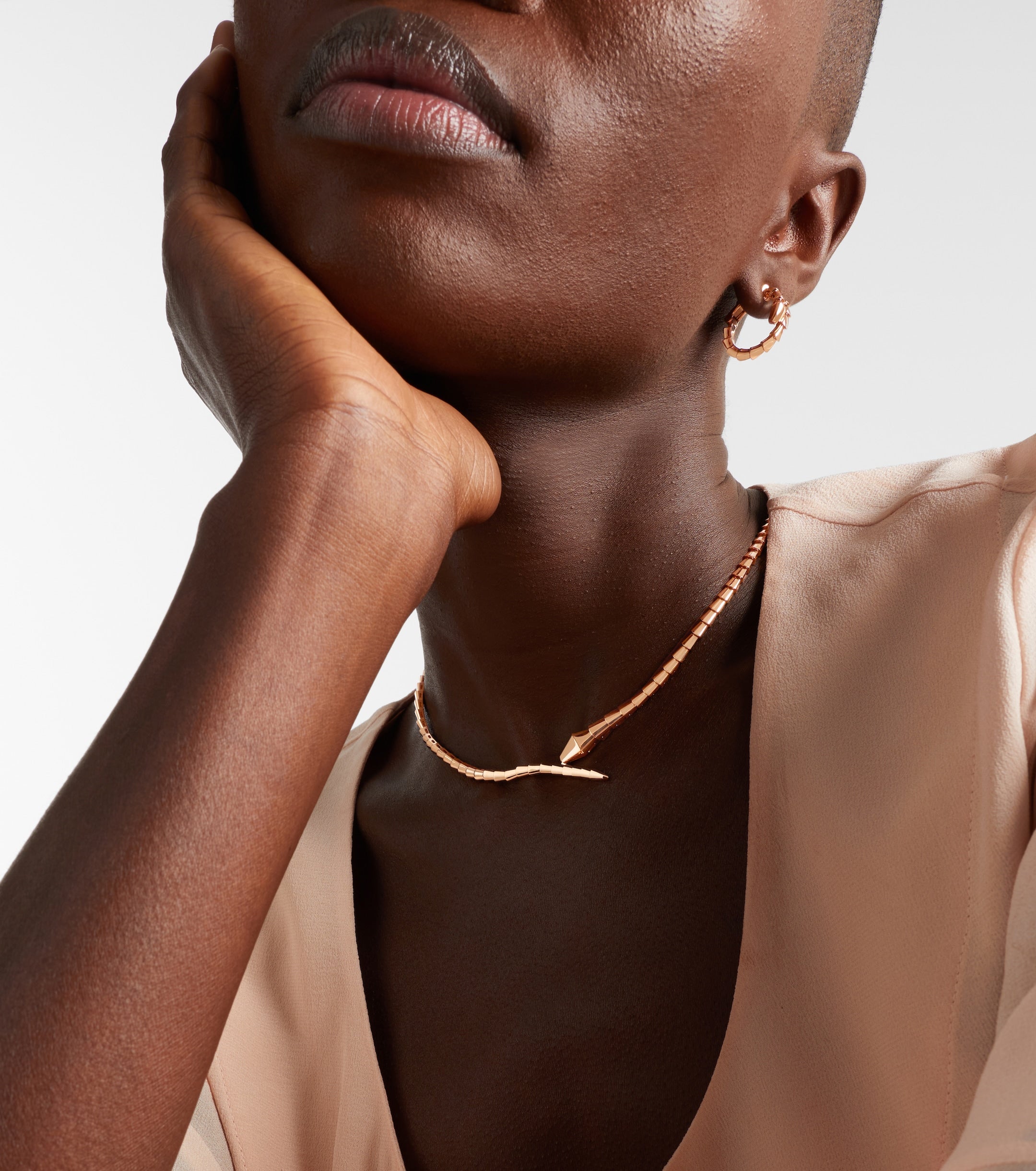 AV Viper Essence Necklace (Rose Gold)