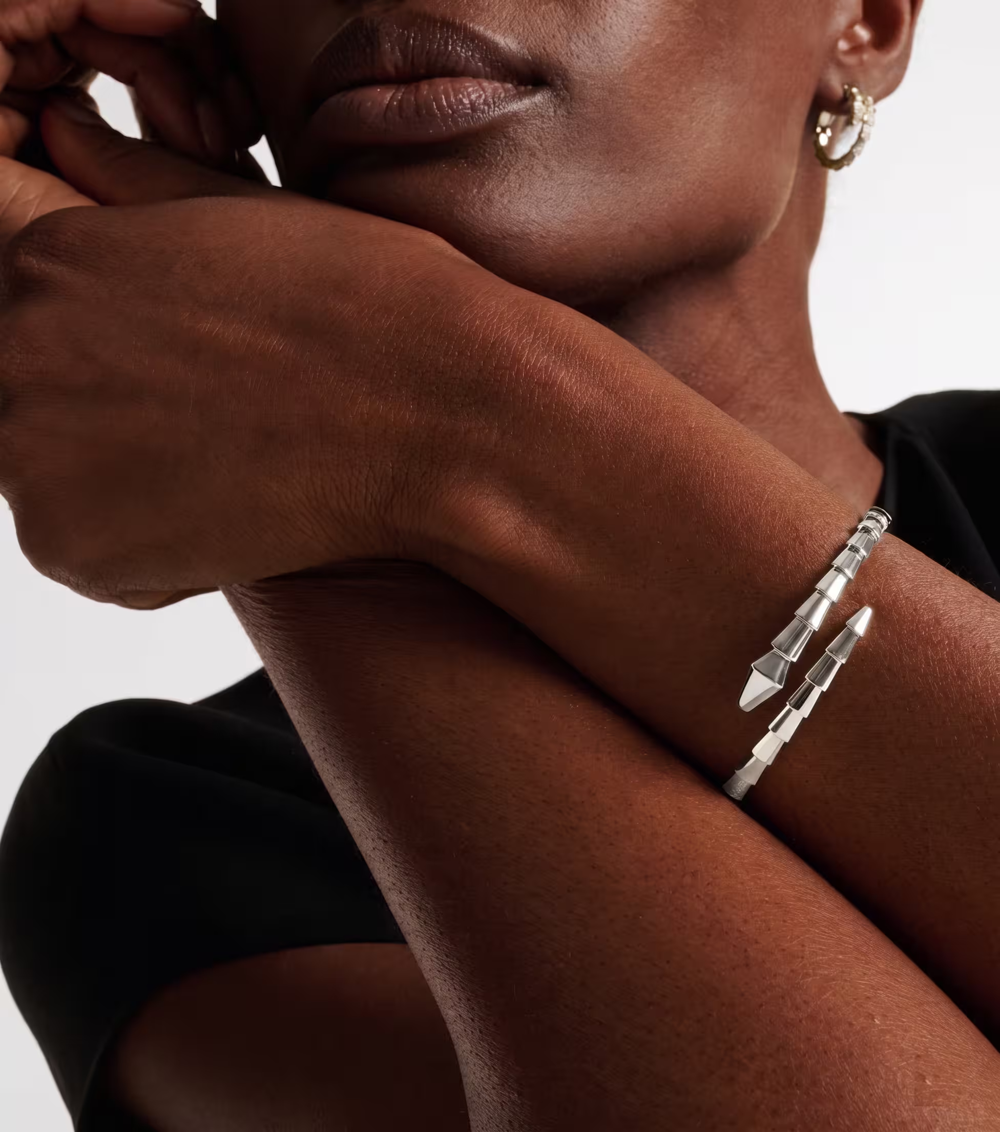 AV Viper Essence Bracelet (White Gold)