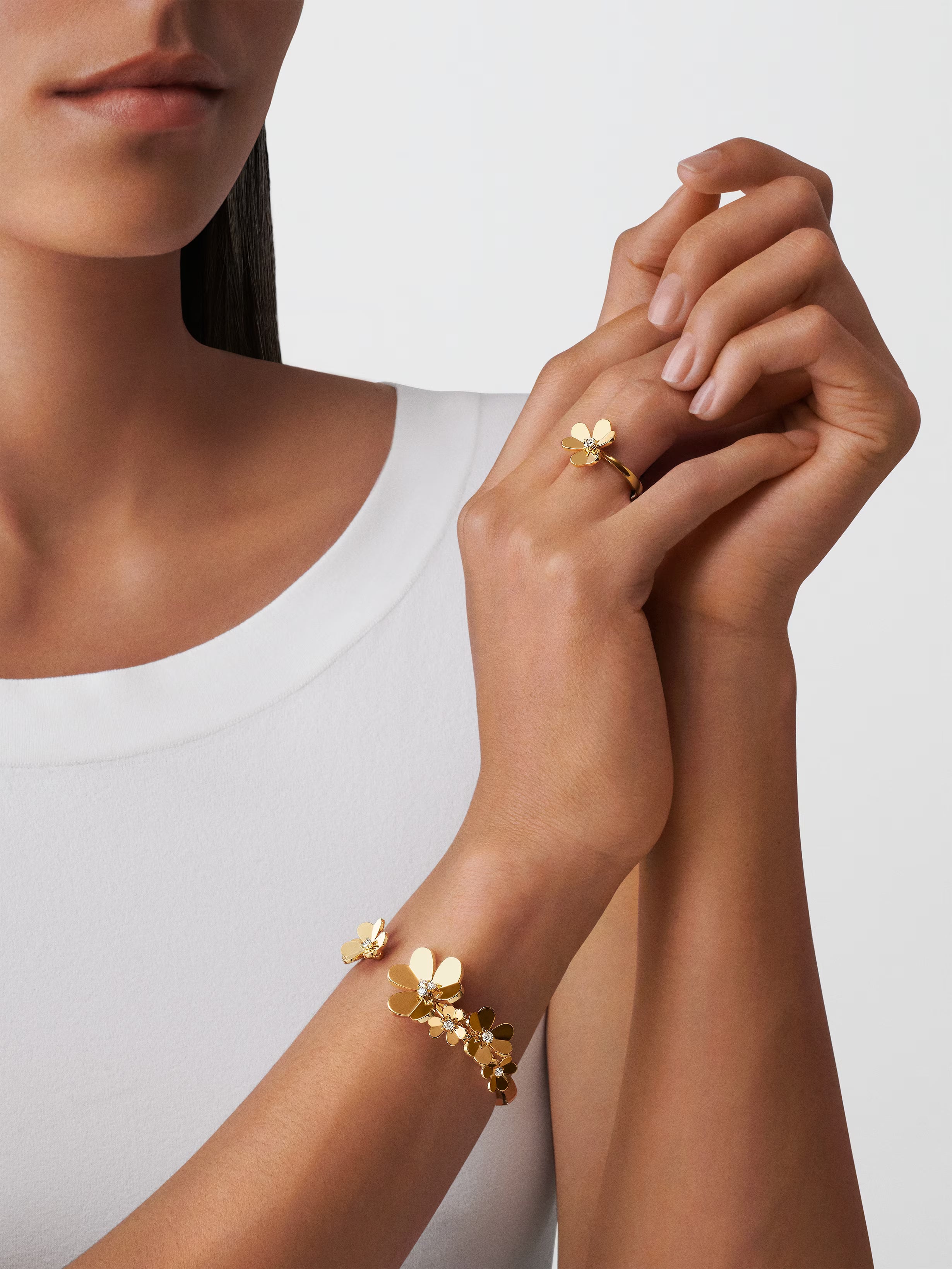 AV Fleur de Lumière Bracelet - 7 flowers