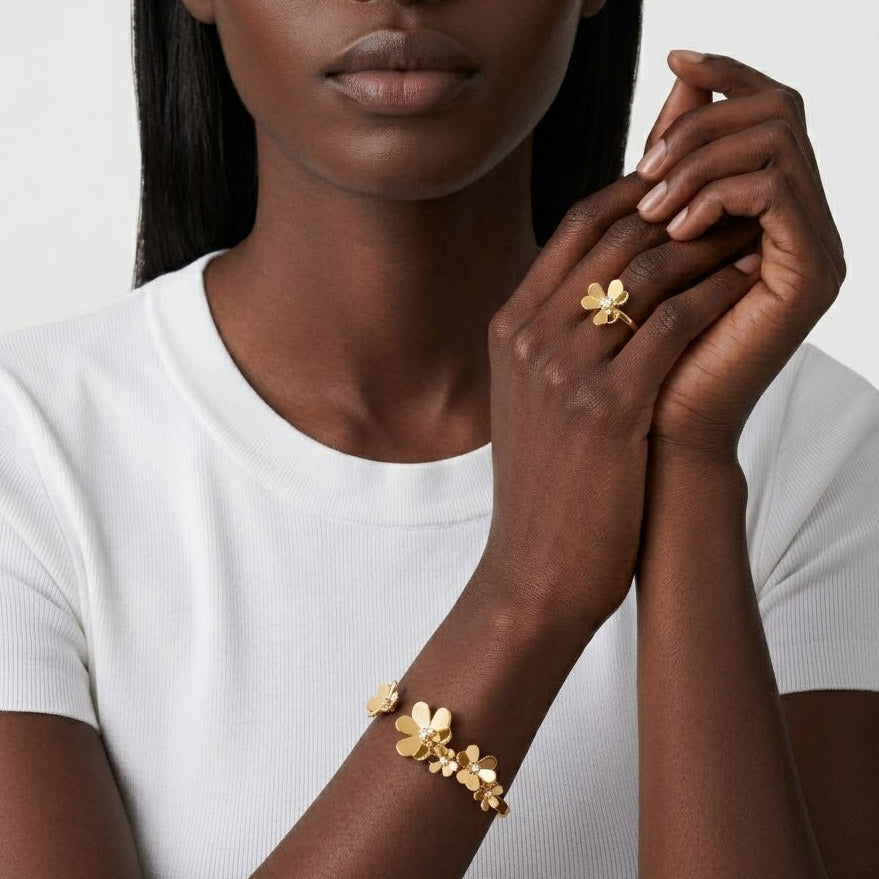 AV Fleur de Lumière Bracelet - 7 flowers