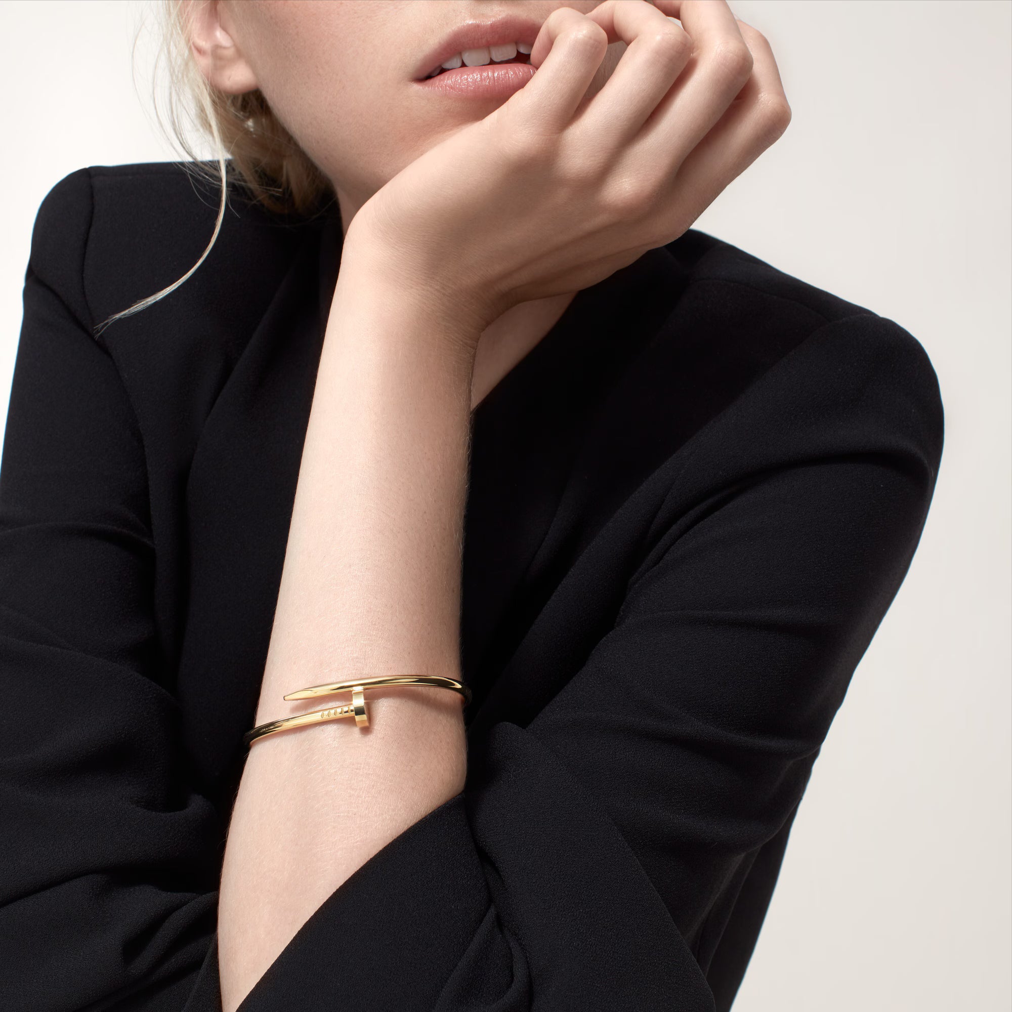 AV Linéa Clou bracelet, classic model