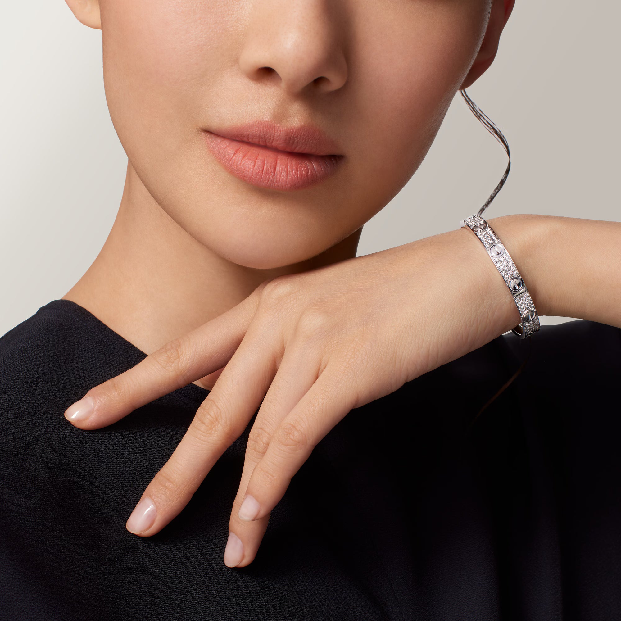 AV Amour bracelet, classic model, paved