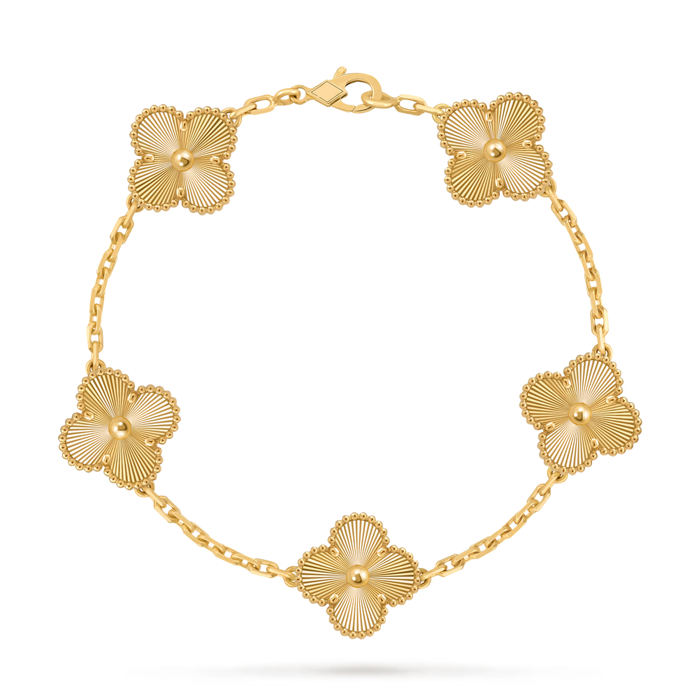 AV four leaf clover bracelet - AV
