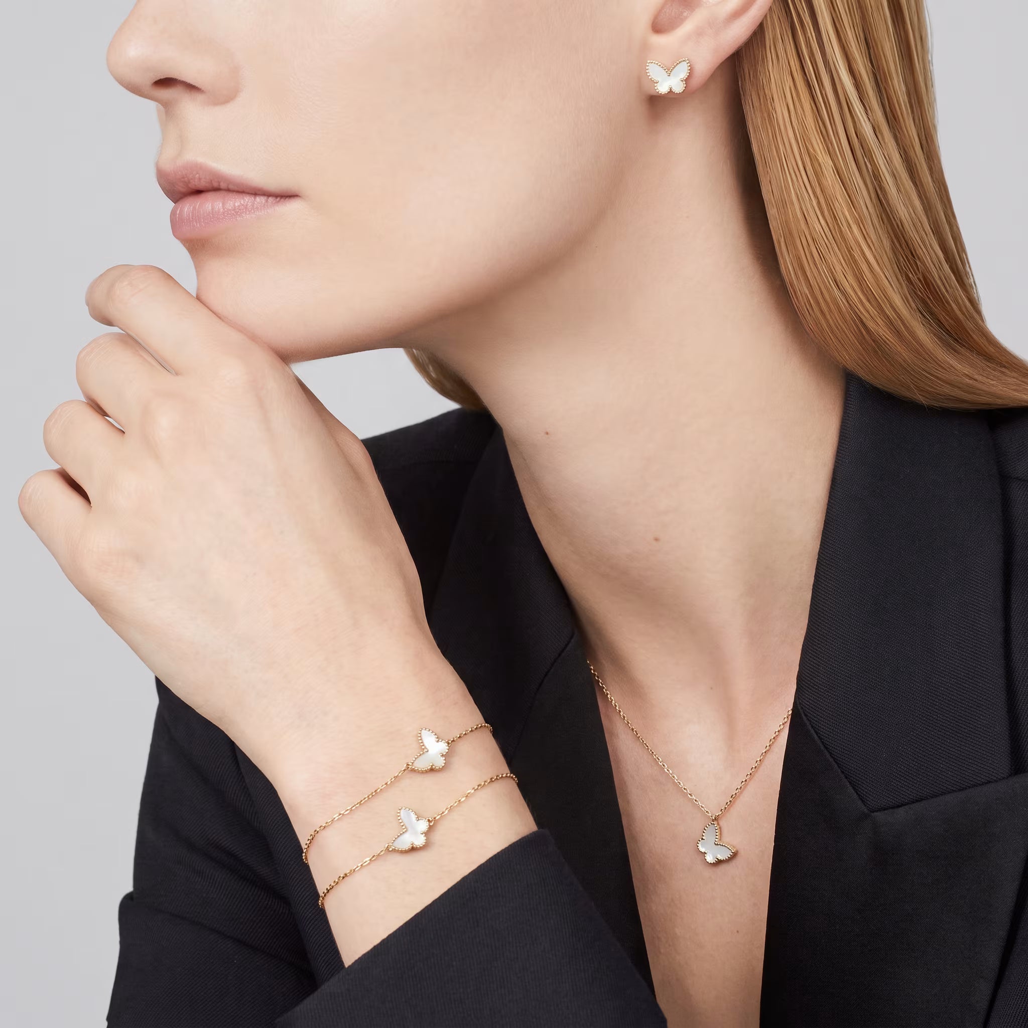 AV Butterfly bloom necklace
