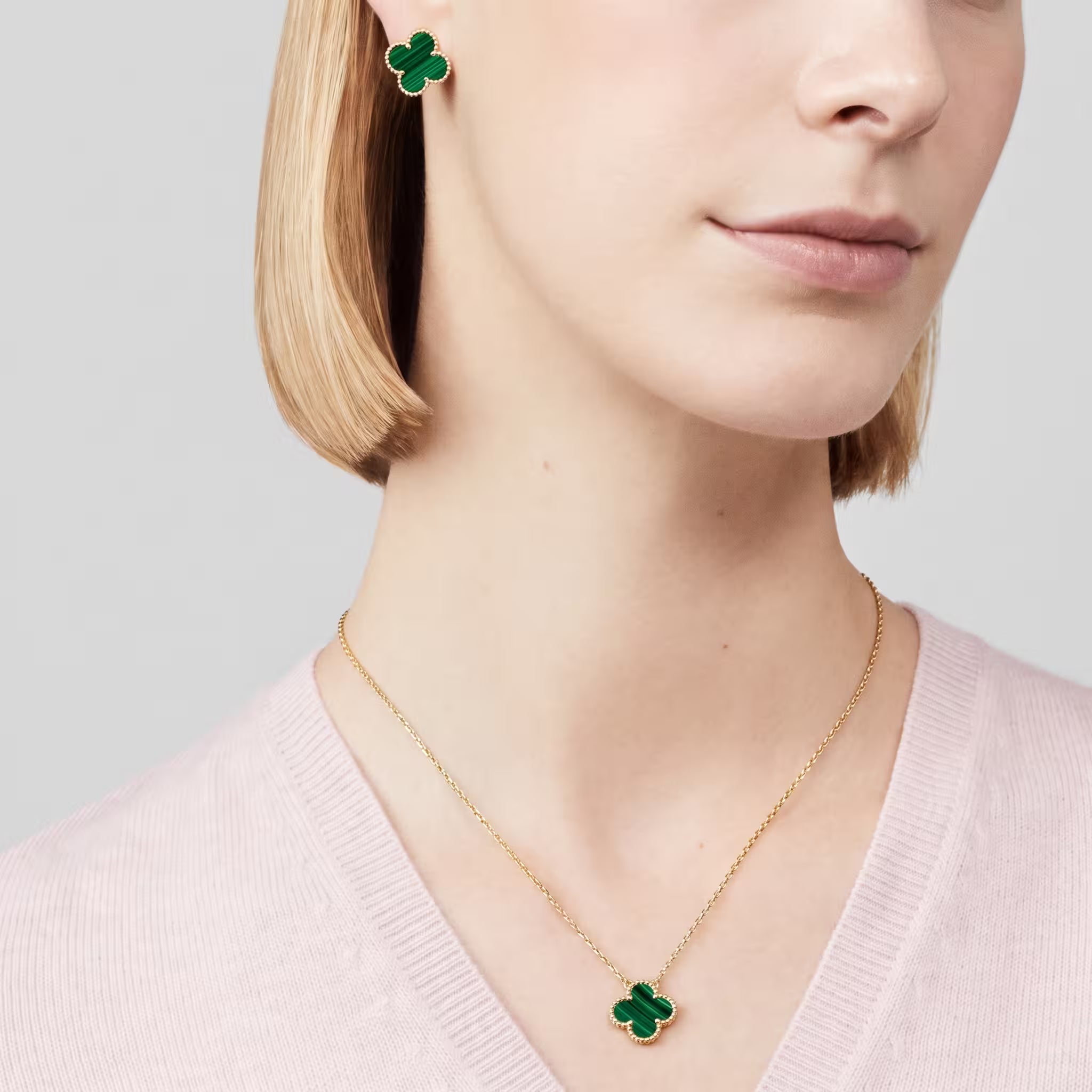 AV four leaf clover necklace