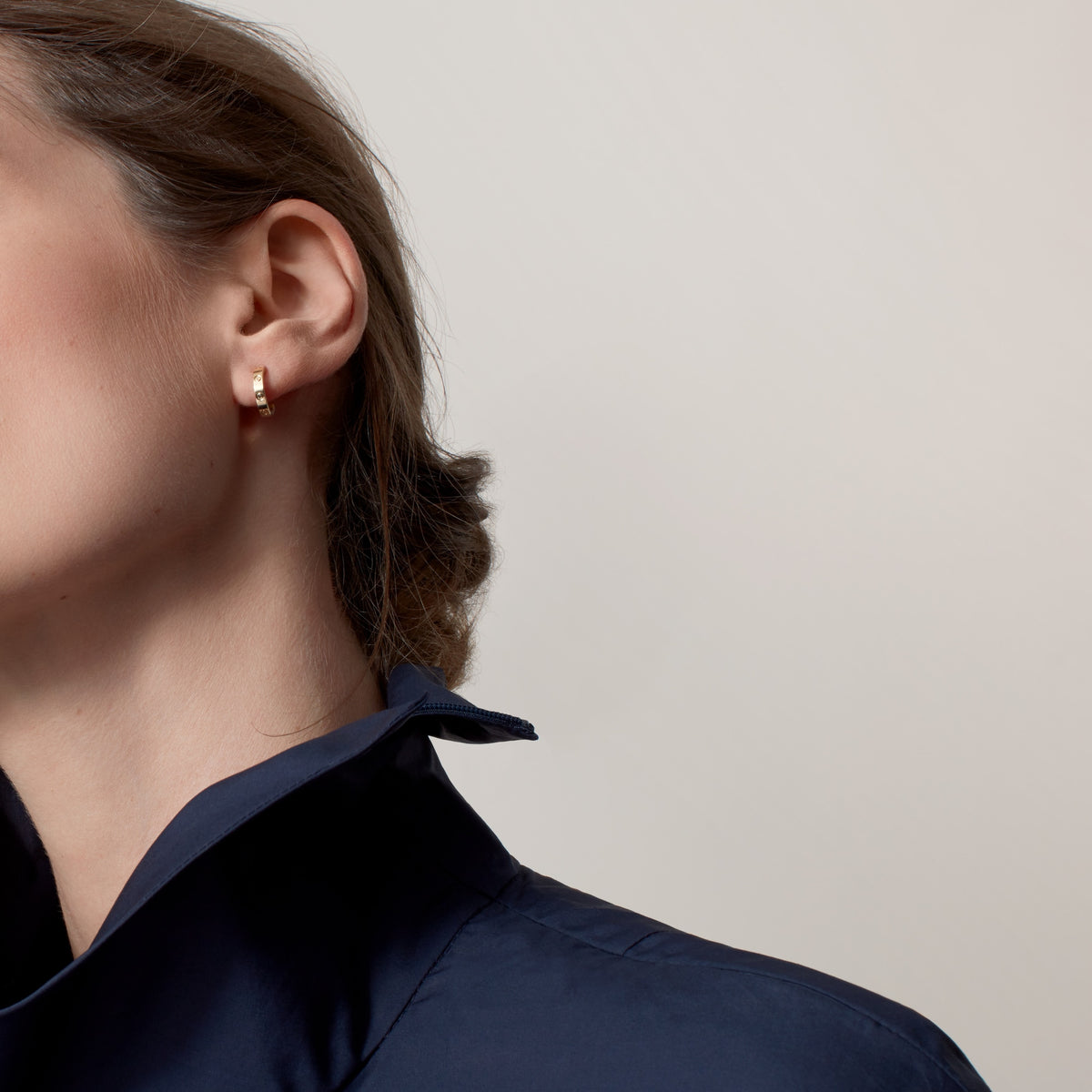 AV Amour Hoop Earrings – Small Model (Yellow Gold)