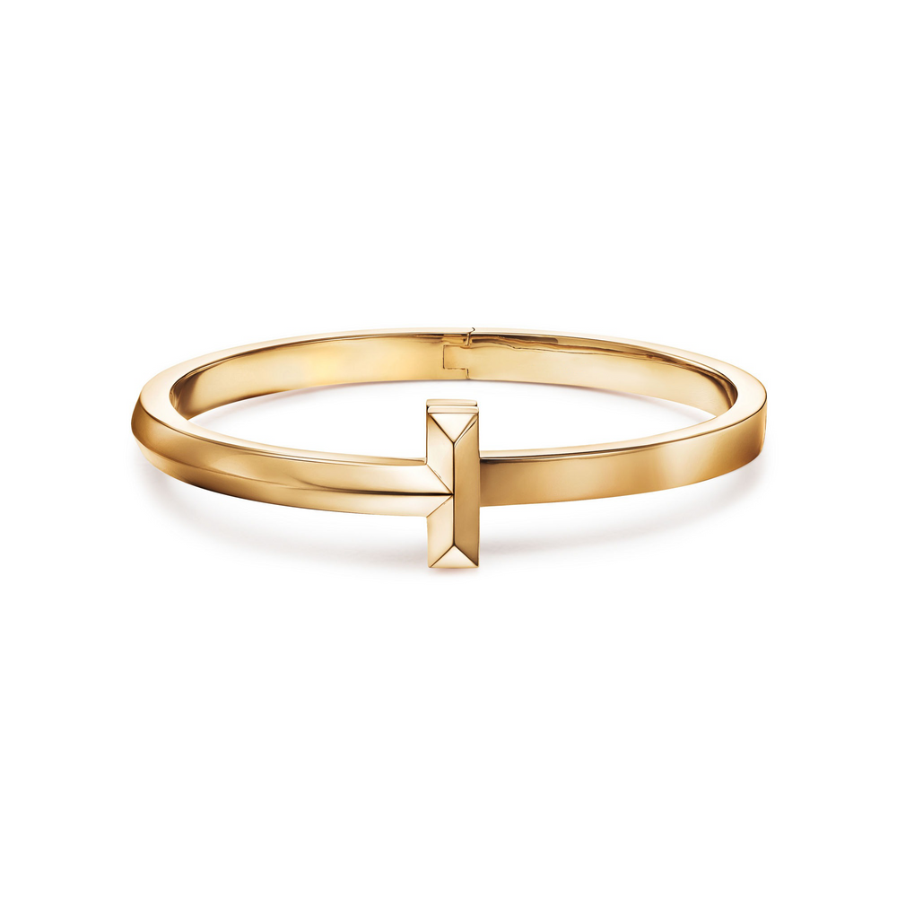 AV T Bracelet - T1 Wide Hinged Bangle in Yellow Gold
